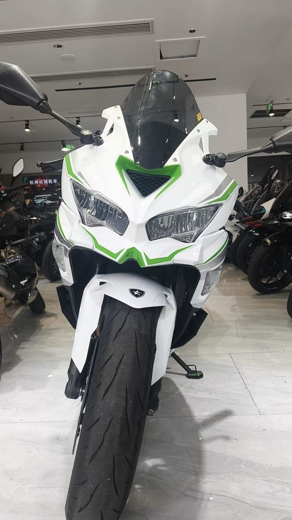 二手川崎ZX-4R