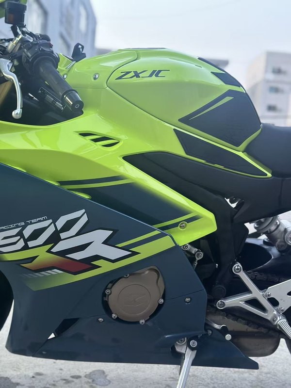 二手张雪机车500RR