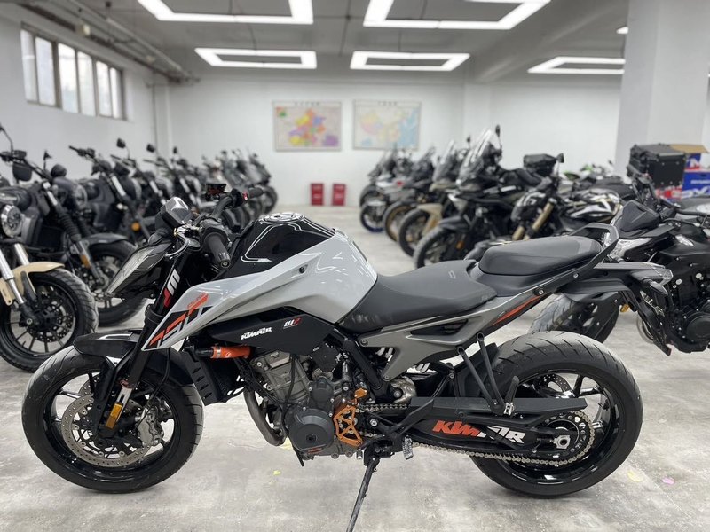 二手KTMR2R790 Duke