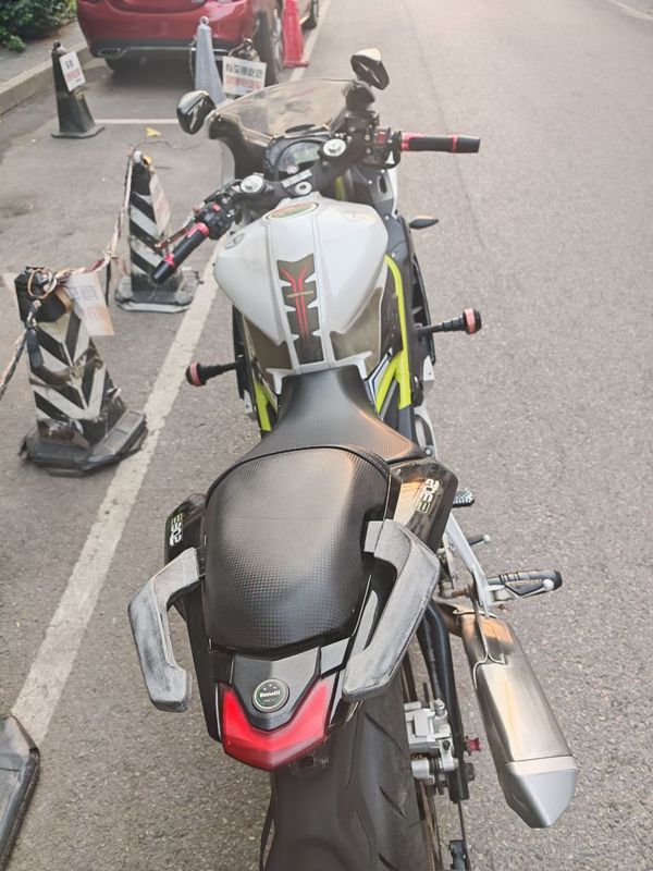 二手贝纳利龙卷风 Tornado 302R