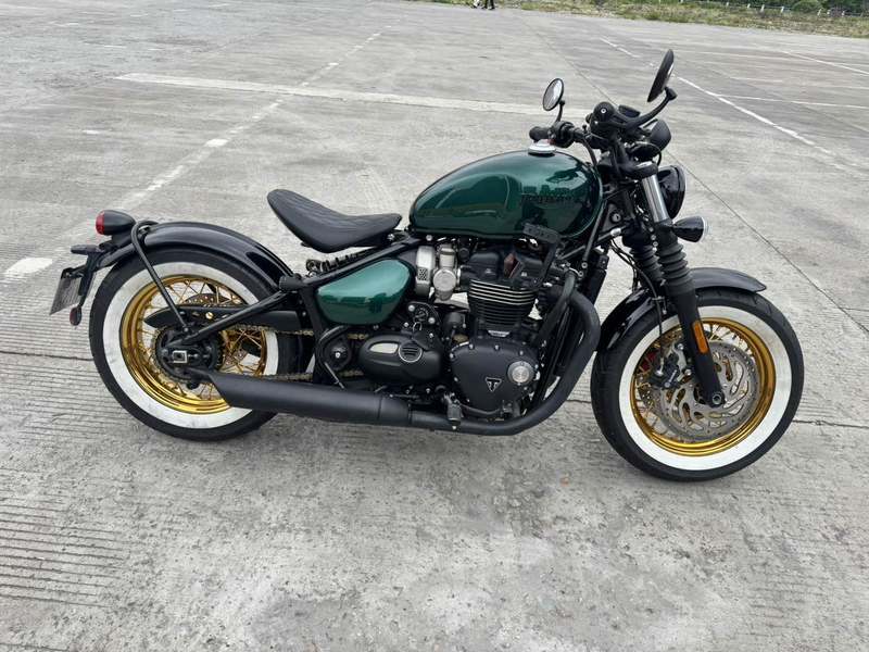 二手凯旋Bonneville Bobber
