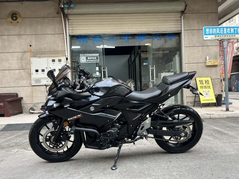 二手豪爵铃木GSX250R