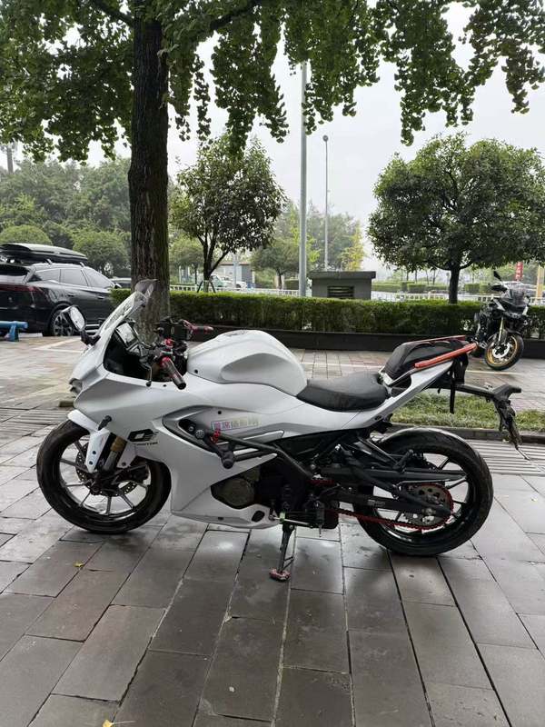 二手QJMOTOR赛250