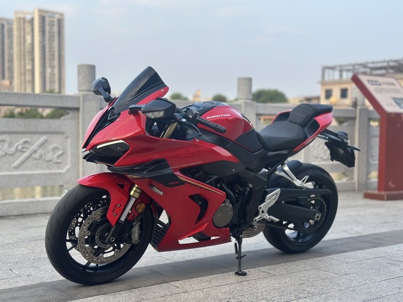 二手QJMOTOR赛800