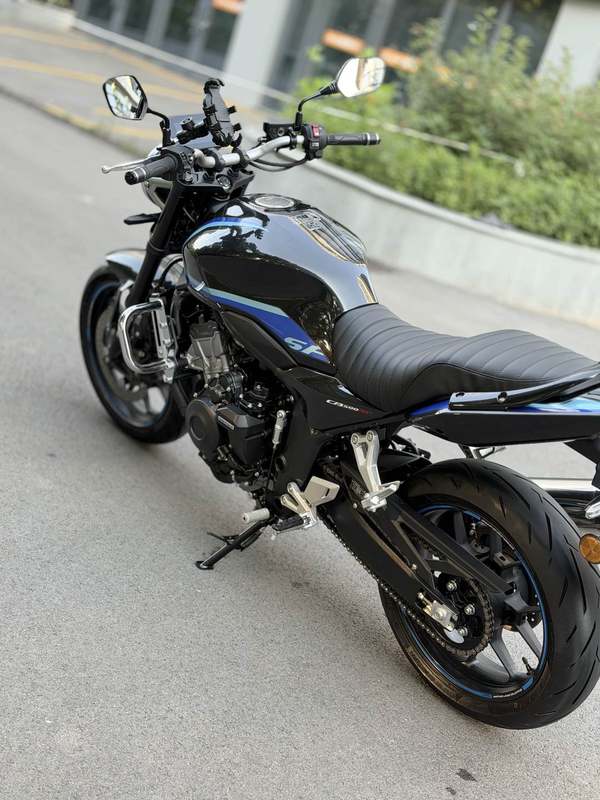二手本田CB500 Super Four