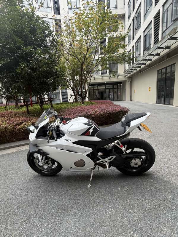 二手张雪机车500RR
