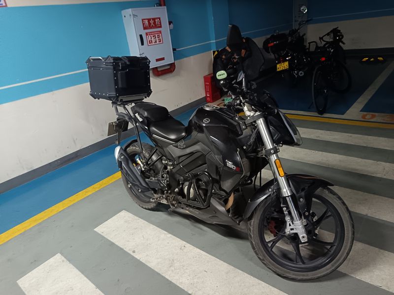 二手贝纳利小迅龙 BN150S