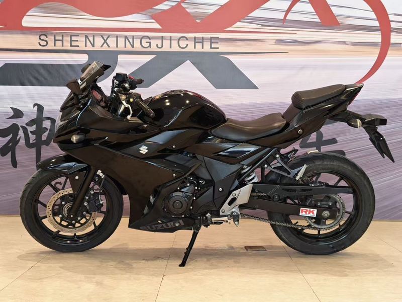 二手豪爵铃木GSX250R