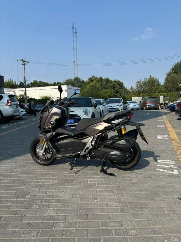 二手QJMOTOR鸿250