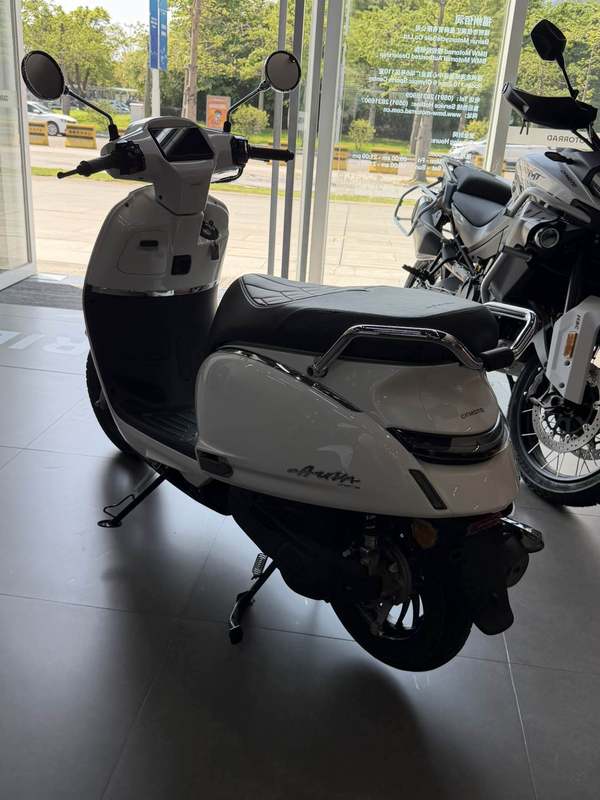 二手春风125AURA