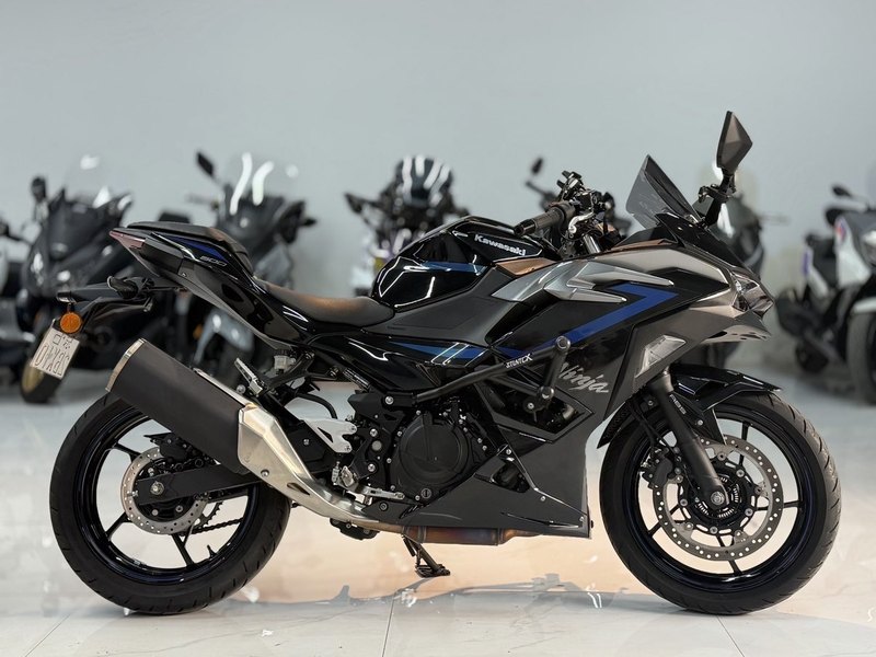 二手川崎Ninja 500