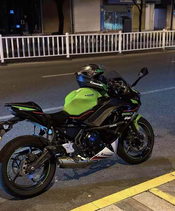 二手川崎Ninja 650 