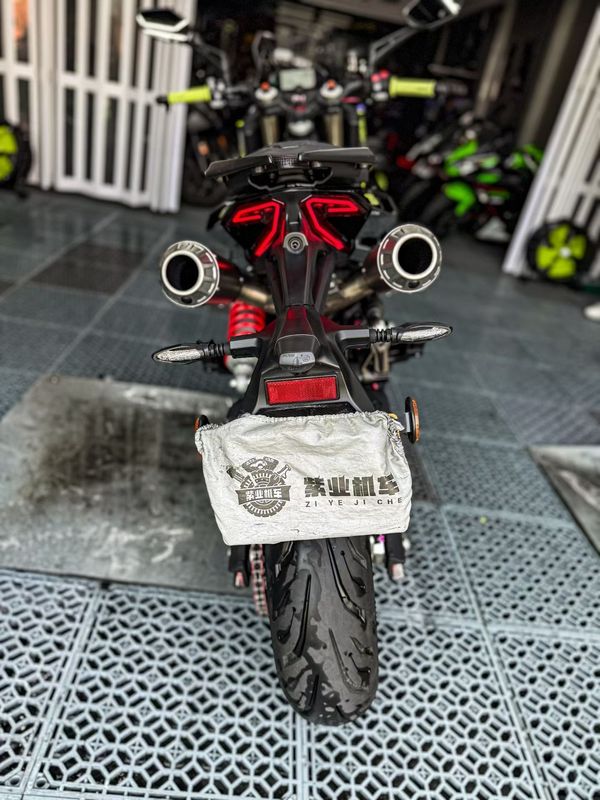 二手QJMOTORDragster 700 Twin