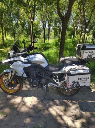 二手贝纳利金鹏 TRK502