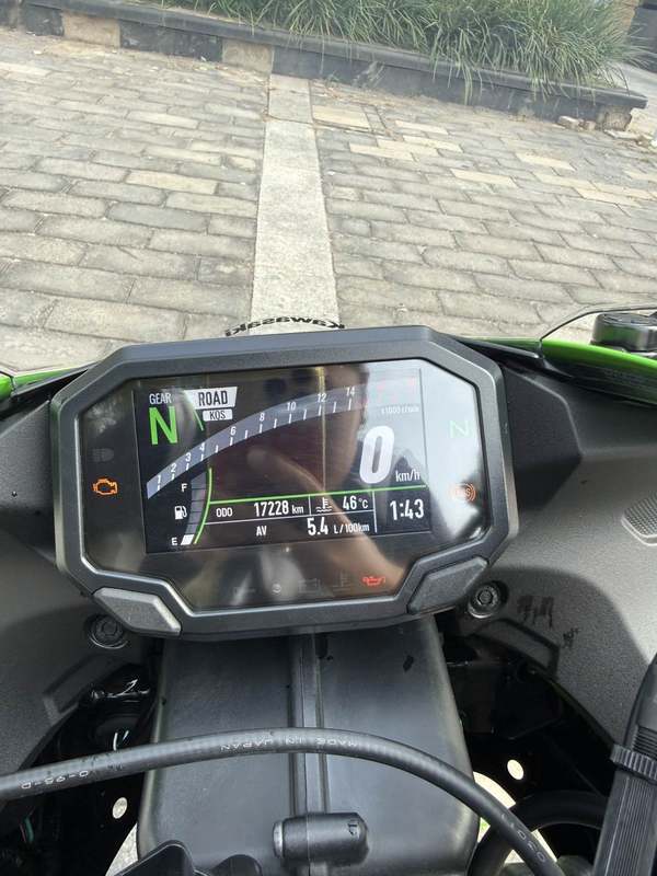 二手川崎Ninja ZX-6R 