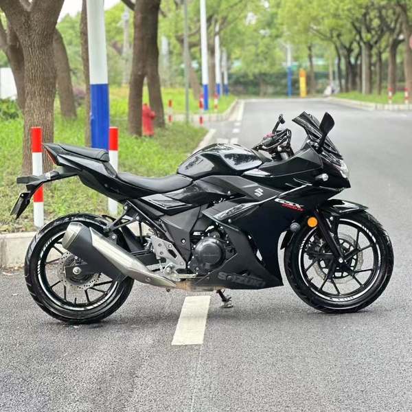 二手豪爵铃木GSX250R