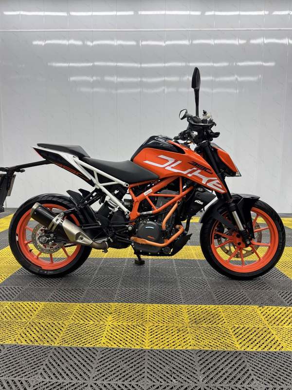 二手KTMR2R390 Duke