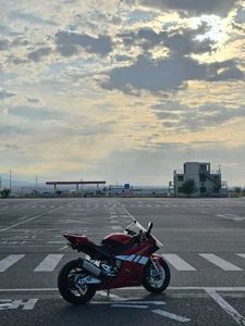 二手张雪机车820RR