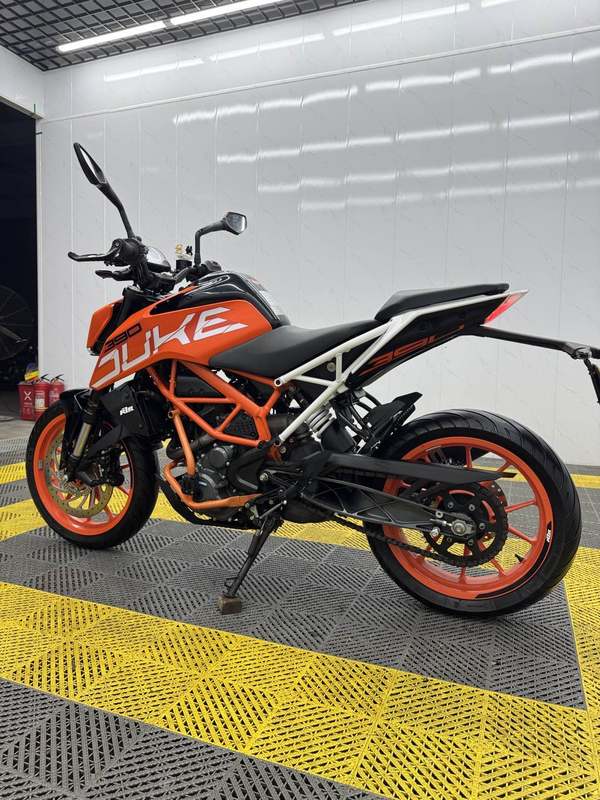 二手KTMR2R390 Duke