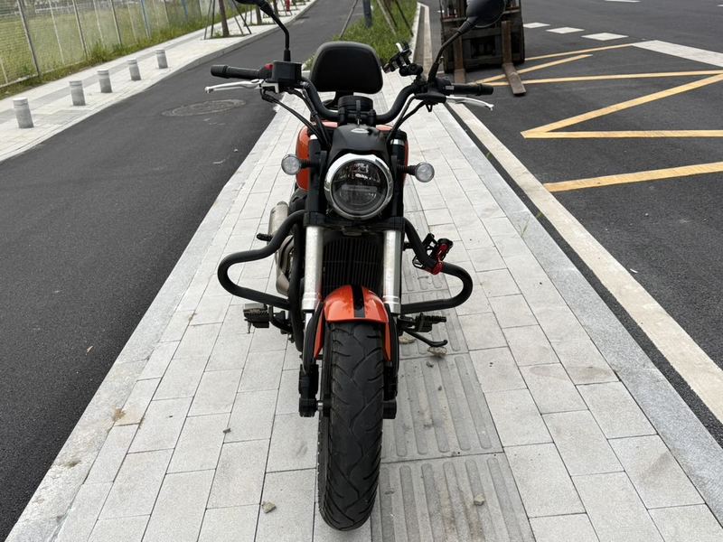 二手QJMOTOR闪300