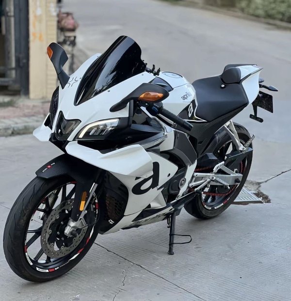 二手宗申阿普利亚GPR250R