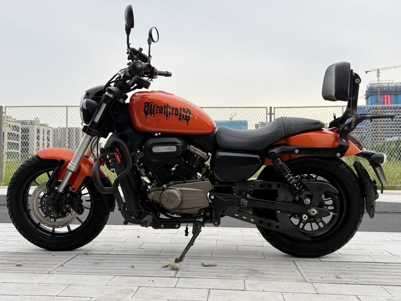 二手QJMOTOR闪300