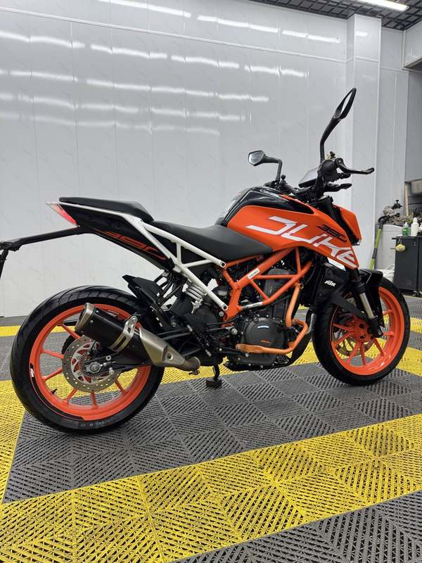 二手KTMR2R390 Duke