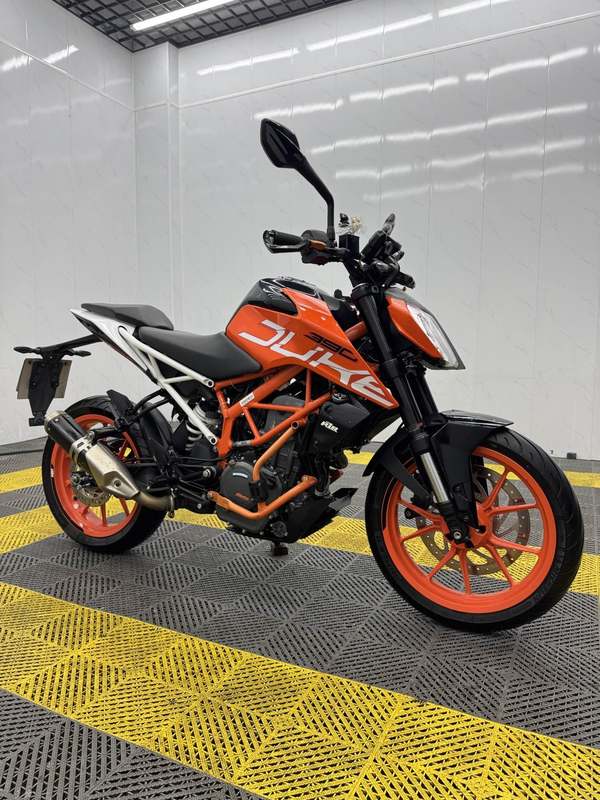 二手KTMR2R390 Duke