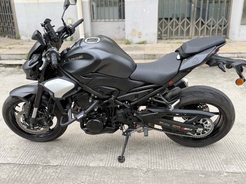 二手川崎Z900