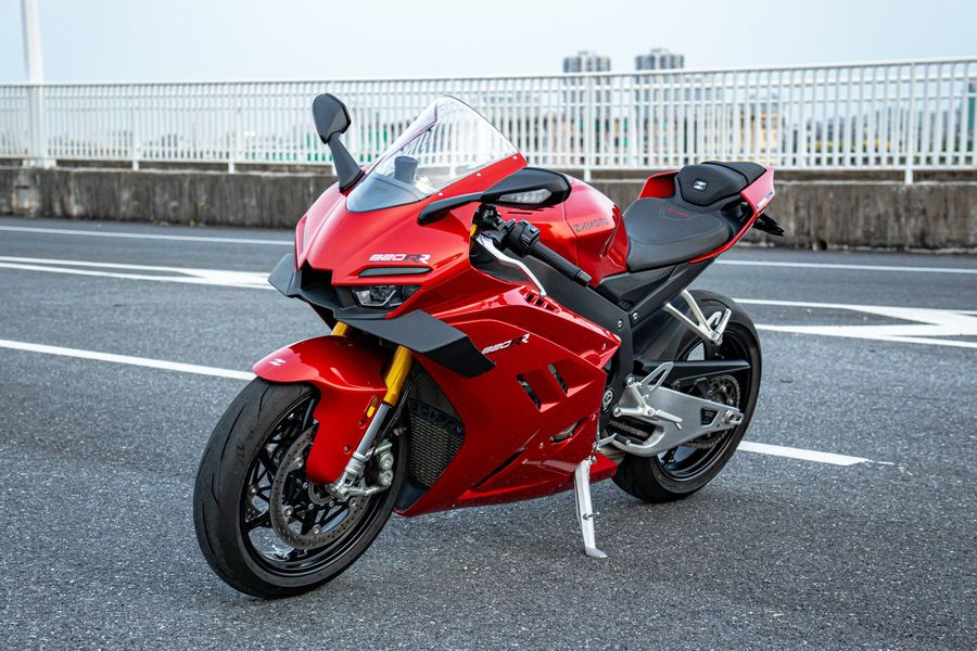 二手张雪机车820RR