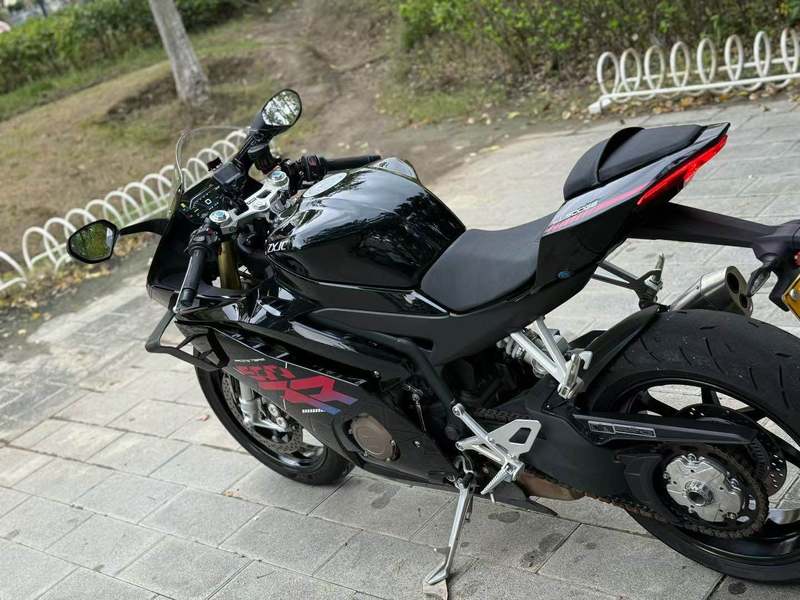 二手张雪机车500RR