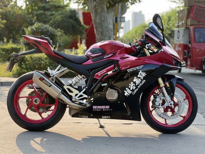 二手张雪机车500RR