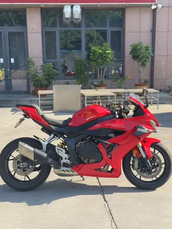 二手QJMOTOR赛800