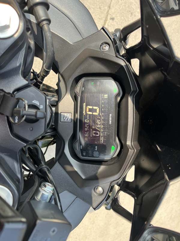 二手豪爵铃木GSX250R