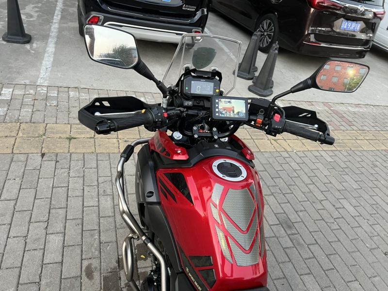 二手豪爵铃木DL250