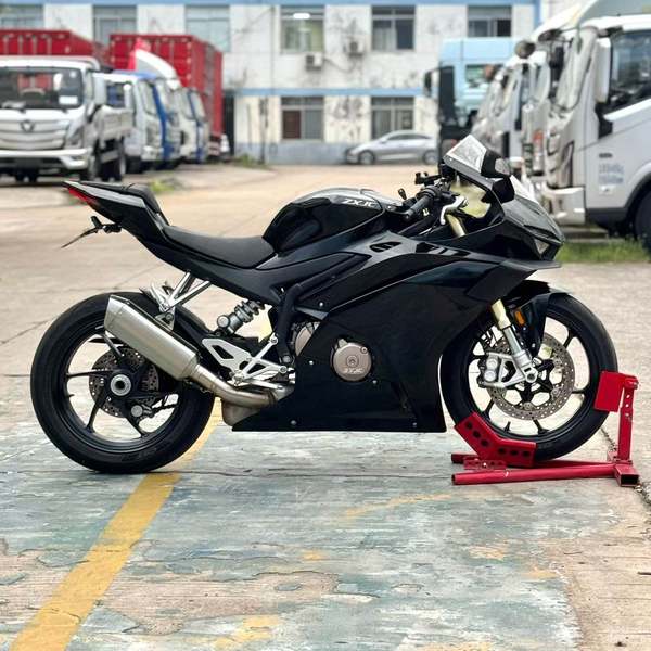 二手张雪机车500RR