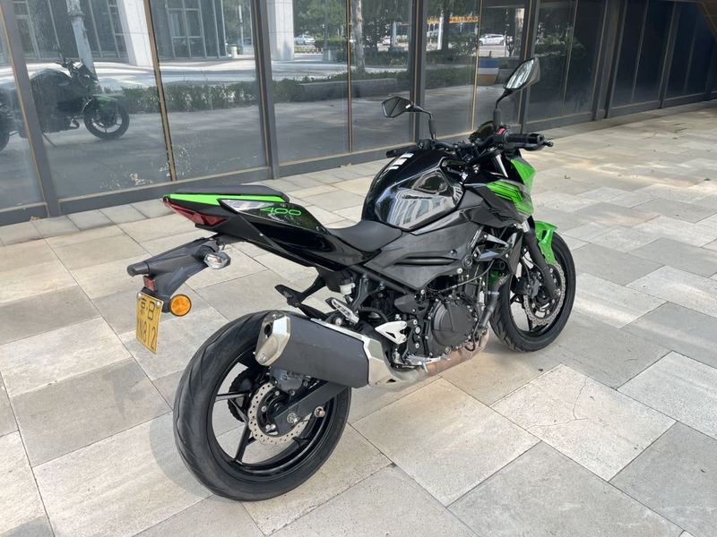 二手川崎Z400