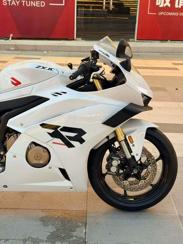 二手张雪机车500RR