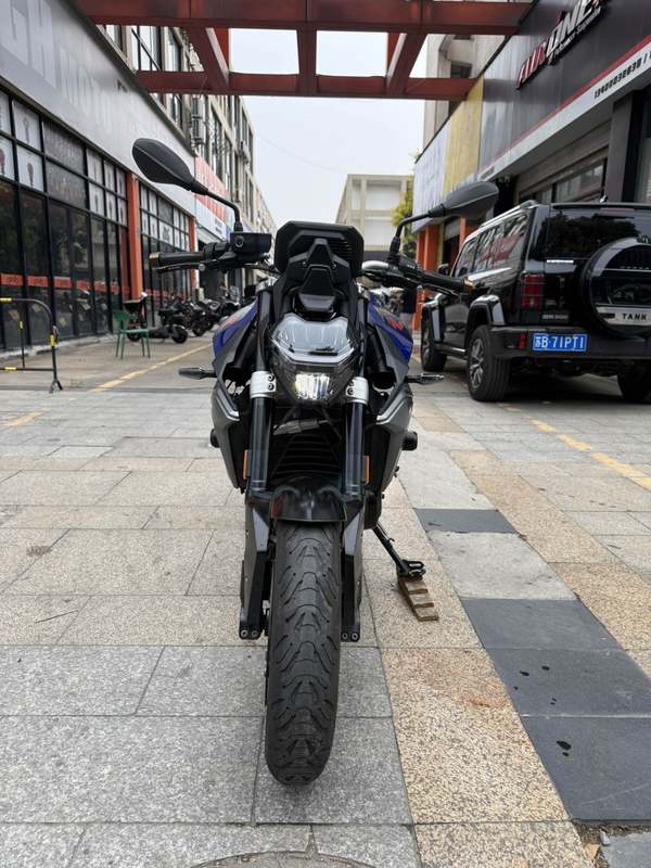 二手宝马F 900 R