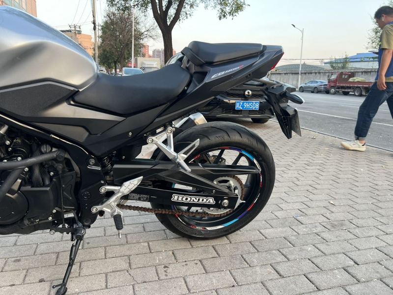 二手本田CB400F