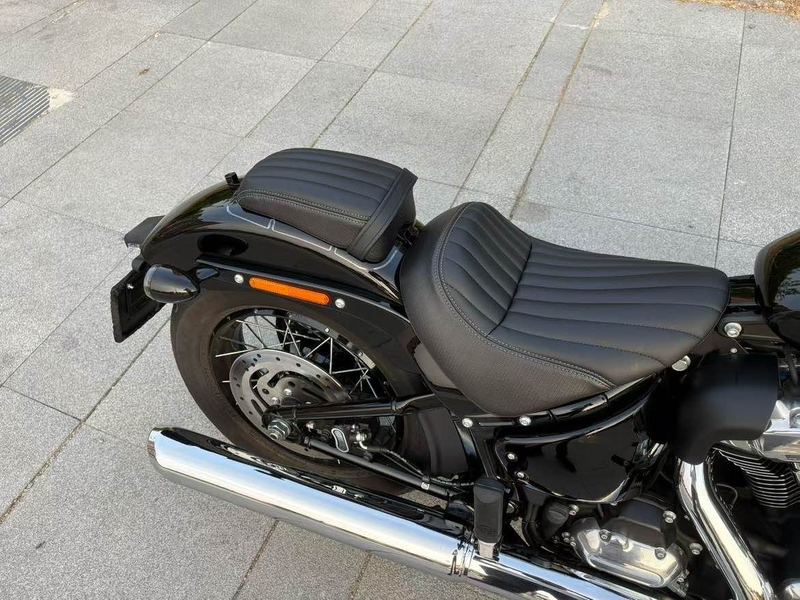 二手哈雷戴维森街霸 Street Bob