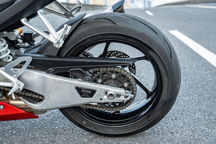 二手张雪机车820RR
