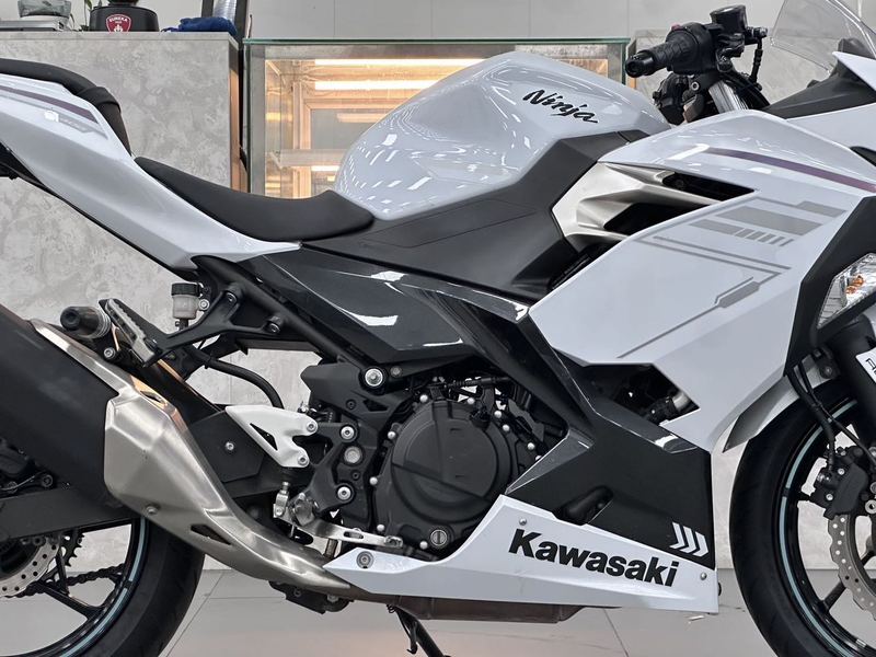 二手川崎Ninja 400