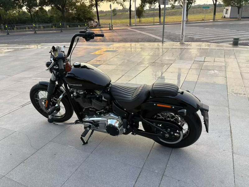 二手哈雷戴维森街霸 Street Bob