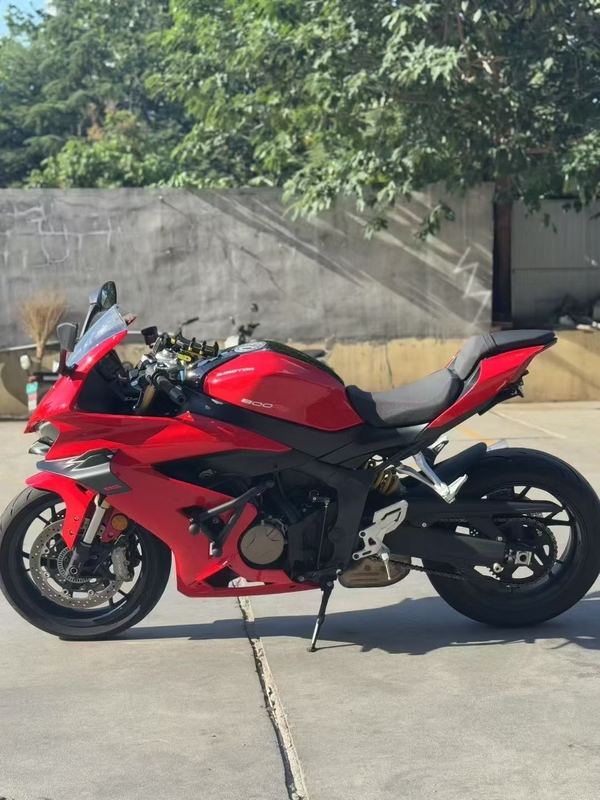 二手QJMOTOR赛800