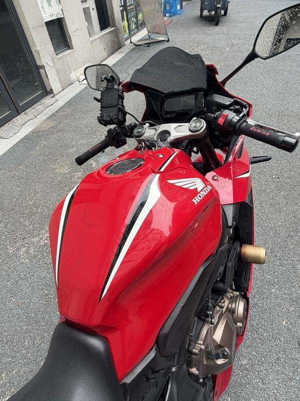 二手本田CBR650R