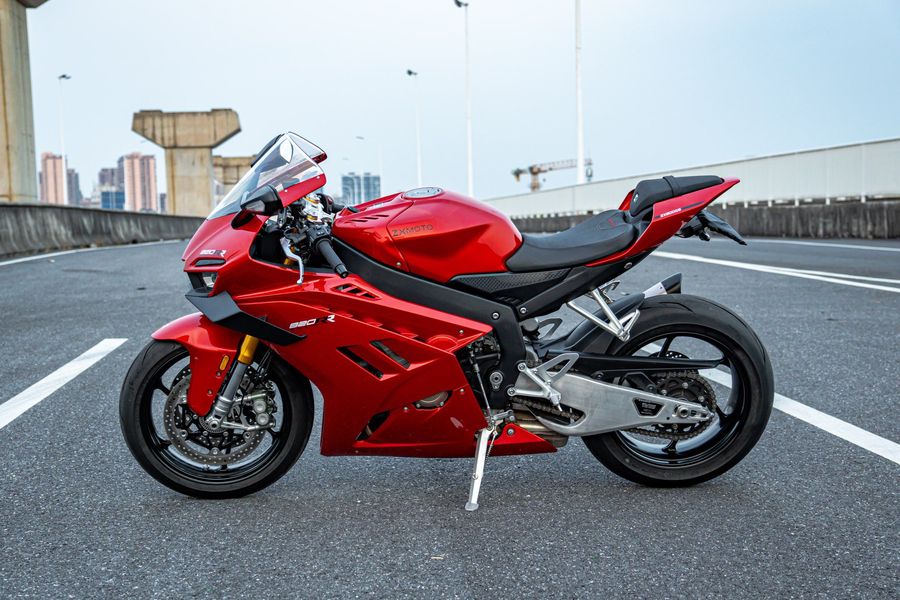 二手张雪机车820RR