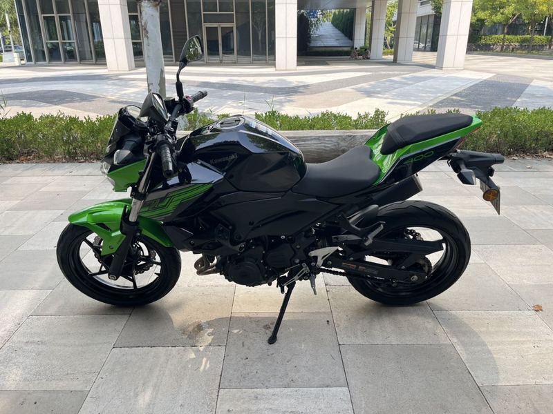 二手川崎Z400
