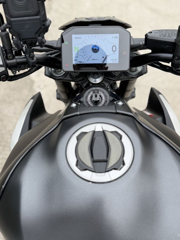二手川崎Z900