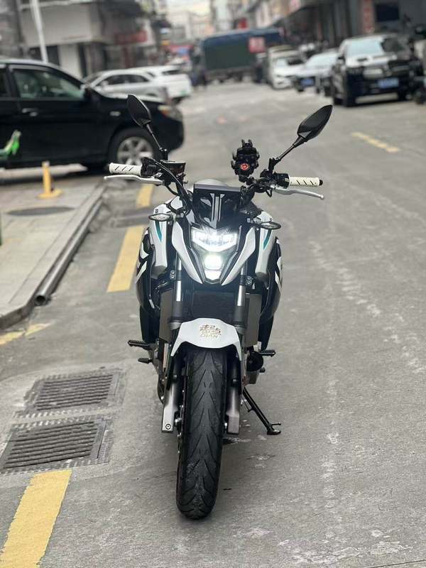 二手春风650NK
